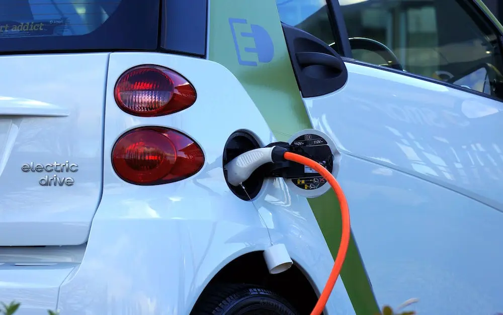  Elektryczne pojazdy - ekologiczna technologia oszczędzająca środowisko