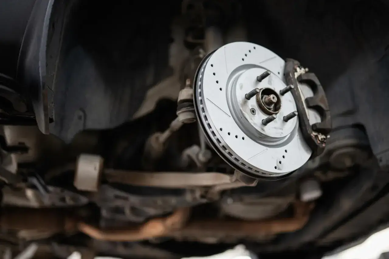 Porównanie tarcz hamulcowych ATE Brembo TRW