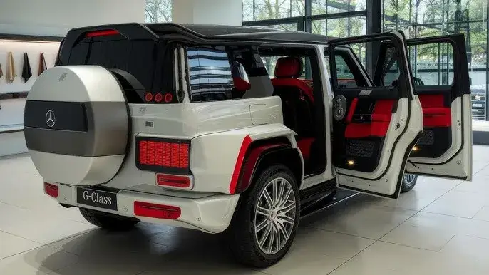 Zdjęcie Gelenda: Luksusowy Mercedes G-Class - Ikona Off-Roadu i Prestiżu